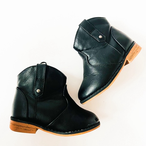 Cat & Jack Cowgirl Toddler Ankle Boots - Picture 1 of 5